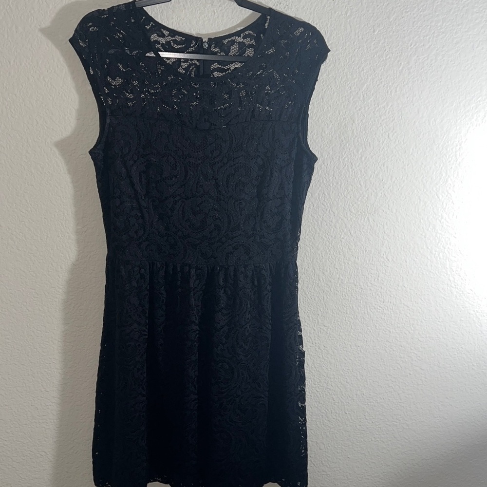 GARNET HILL women’s sz 6 Black lined Lace dress LBD